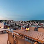 Nero Daire İskados