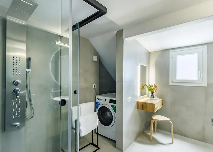 アパート Nero スキアトスタウン